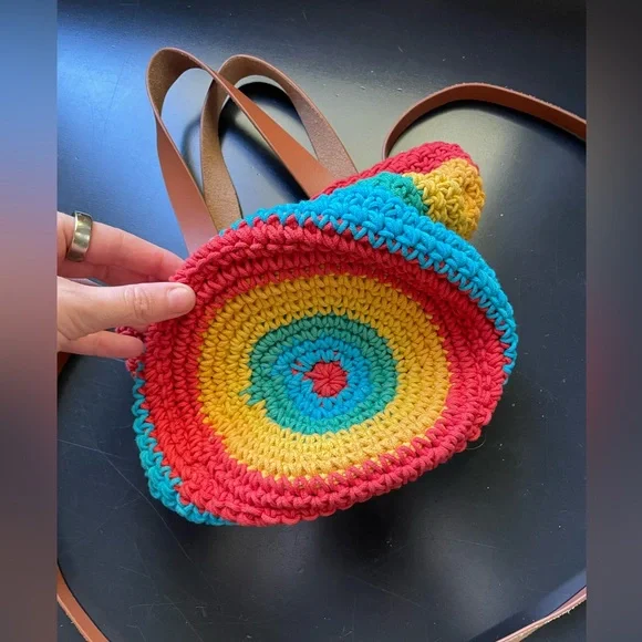 NWT Soludos Hazel Buckeg Bag Rainbow Crochet - Picture 2 of 3
